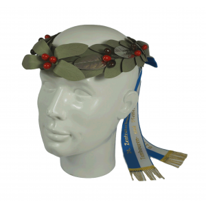 Kopfkranz grün in Olive, seitlicher Kranz, 8 Silbereinlagen